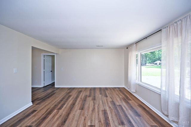 1102 Heatherstone Way, Miami Twp, OH 45150