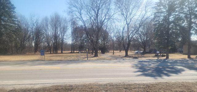 131 Oak Knoll Drive, Hampshire, IL 60140