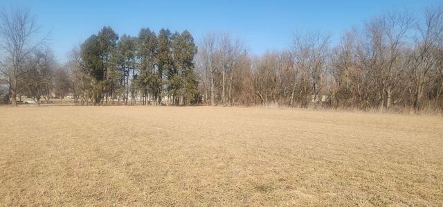 131 Oak Knoll Drive, Hampshire, IL 60140