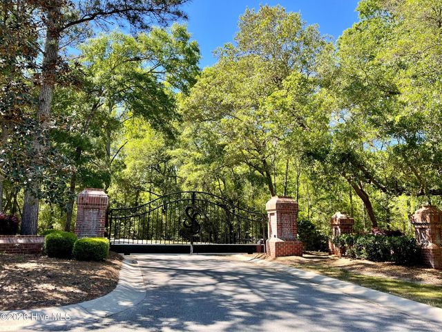 575 S Seascape Boulevard SW, Supply, NC 28462
