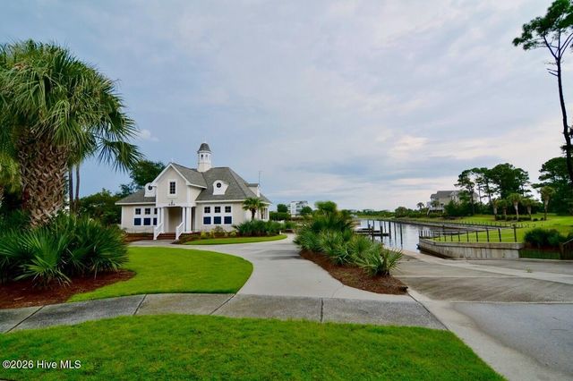 575 S Seascape Boulevard SW, Supply, NC 28462
