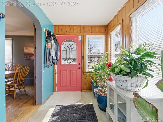 4208 Joyce Avenue, Waterford Charter Township, MI 48329