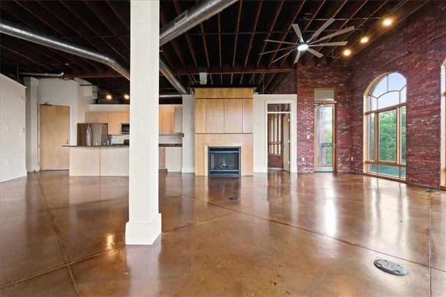 319 SE Atlanta Street 401, Marietta, GA 30060