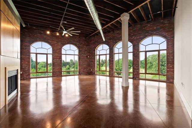 319 SE Atlanta Street 401, Marietta, GA 30060
