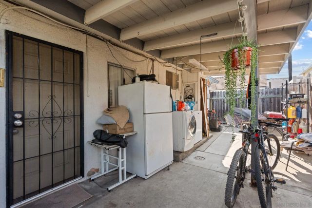 6821-23 Mohawk St, San Diego, CA 92115