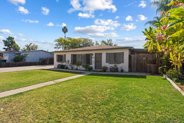 6821-23 Mohawk St, San Diego, CA 92115