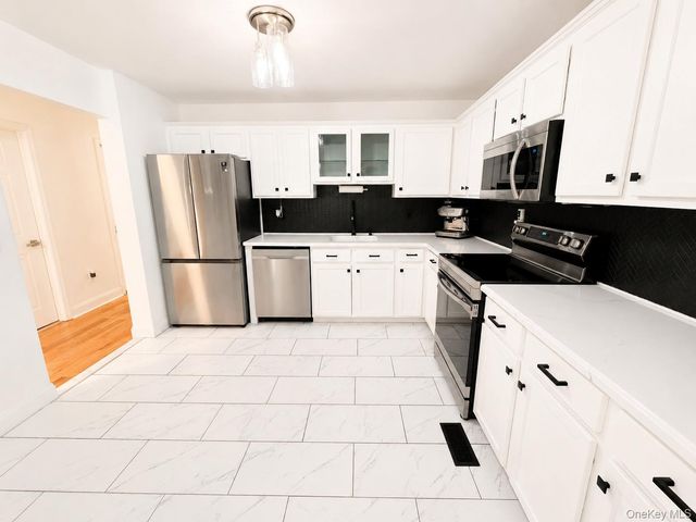 84 Sparrow Ridge Road 17C, Carmel, NY 10512