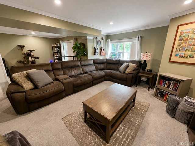 84 Sparrow Ridge Road 17C, Carmel, NY 10512