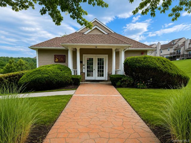 84 Sparrow Ridge Road 17C, Carmel, NY 10512