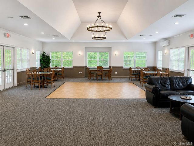 84 Sparrow Ridge Road 17C, Carmel, NY 10512