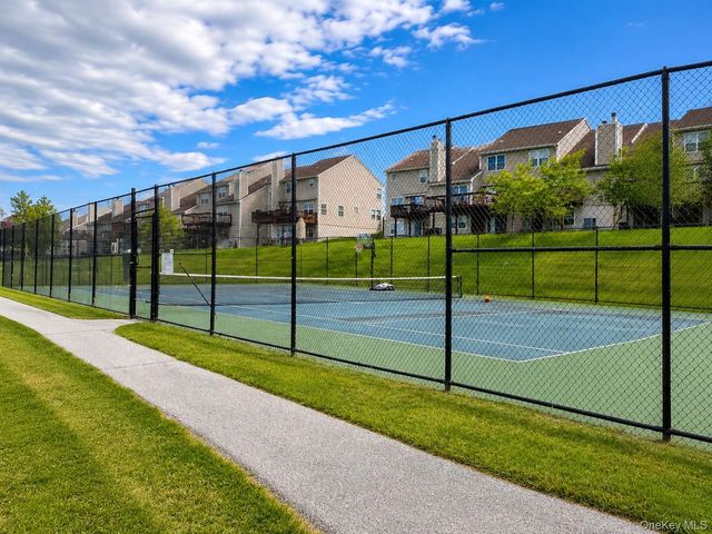 84 Sparrow Ridge Road 17C, Carmel, NY 10512