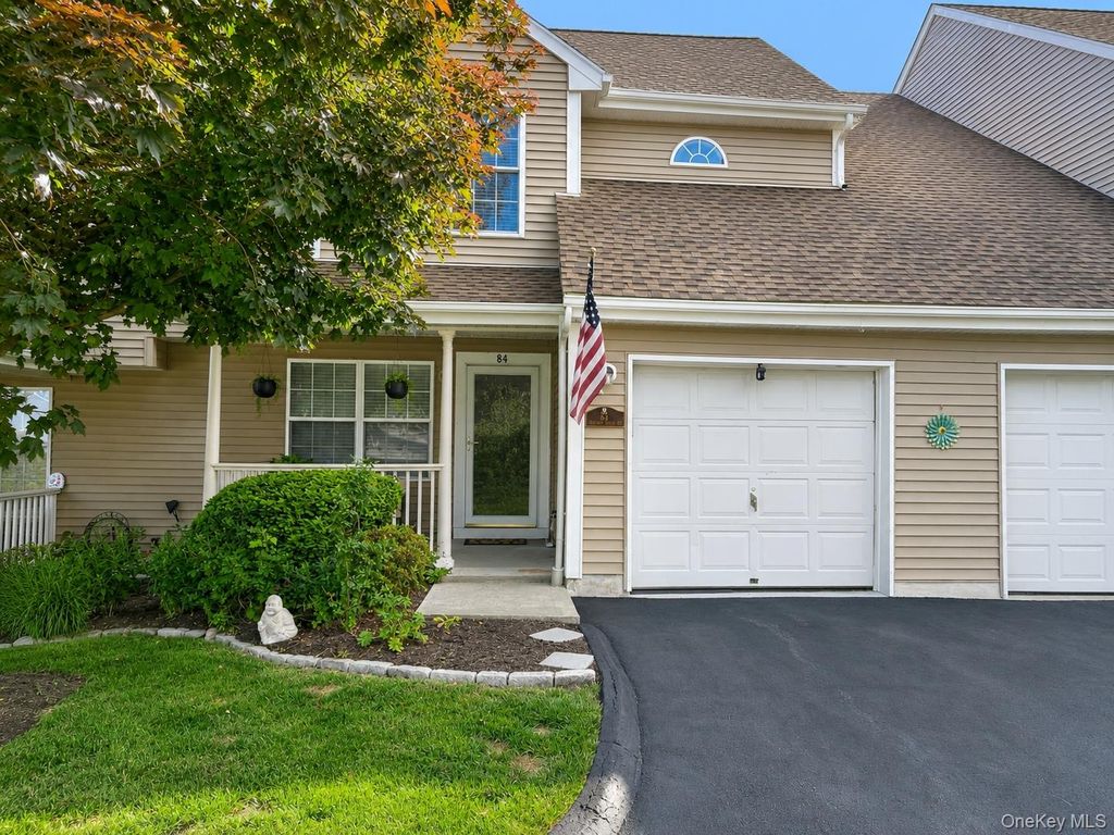 84 Sparrow Ridge Road 17C, Carmel, NY 10512
