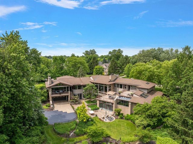 1878 Watermark Drive Se, Cascade Twp, MI 49546