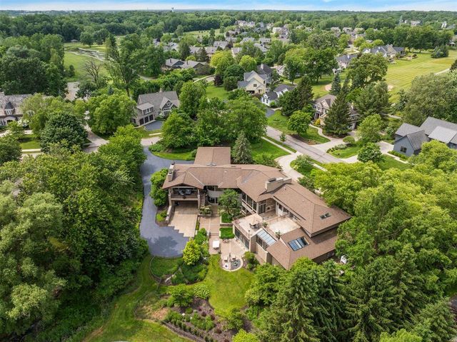 1878 Watermark Drive Se, Cascade Twp, MI 49546