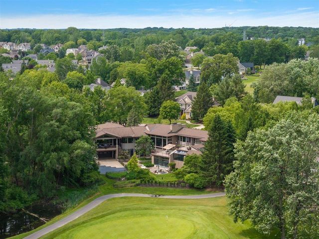 1878 Watermark Drive Se, Cascade Twp, MI 49546