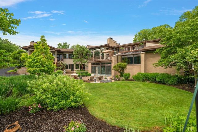 1878 Watermark Drive Se, Cascade Twp, MI 49546