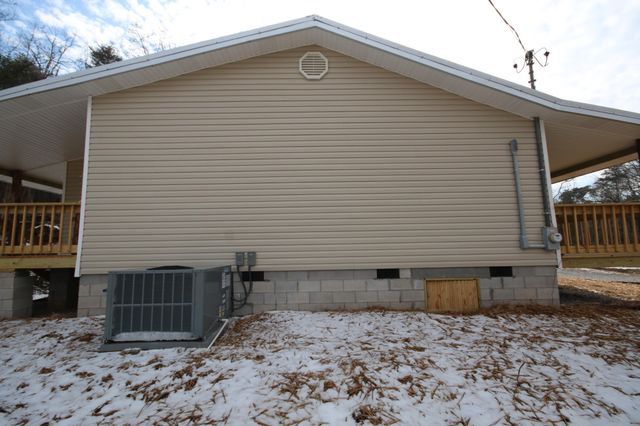 580 County Road 461, Englewood, TN 37329