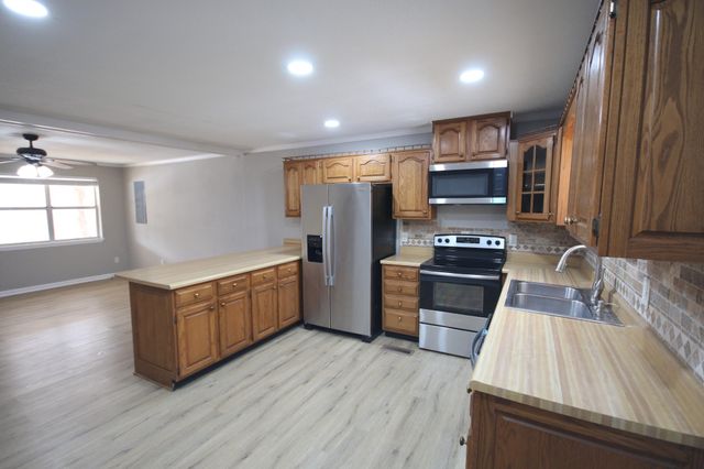 580 County Road 461, Englewood, TN 37329