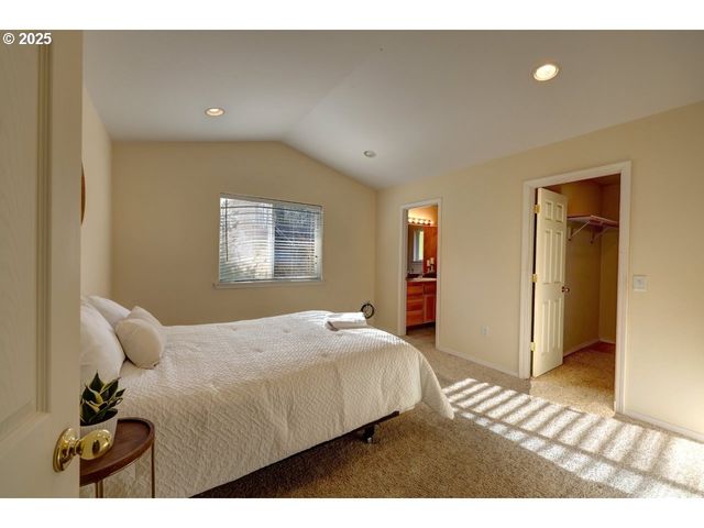 618 7TH Ave, Hammond, OR 97121