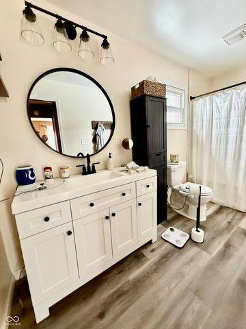 404 S 8th Street, Cayuga, IN 47928