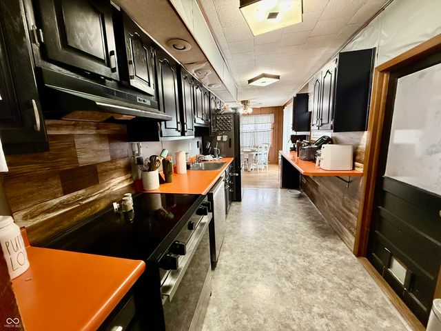 404 S 8th Street, Cayuga, IN 47928