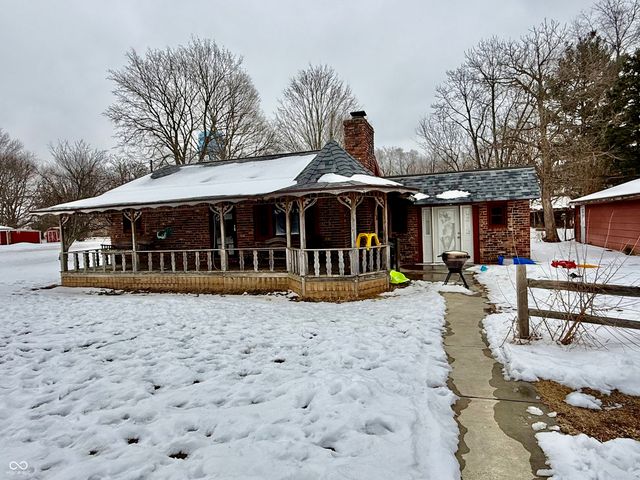 404 S 8th Street, Cayuga, IN 47928