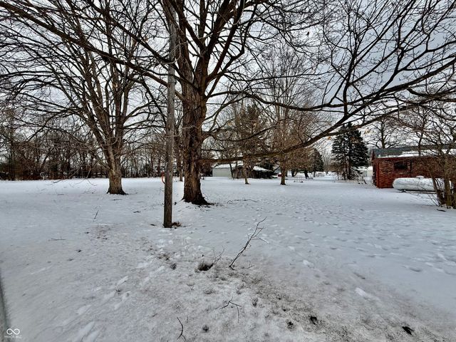 404 S 8th Street, Cayuga, IN 47928