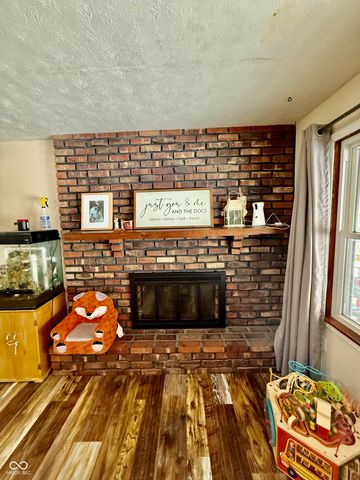 404 S 8th Street, Cayuga, IN 47928