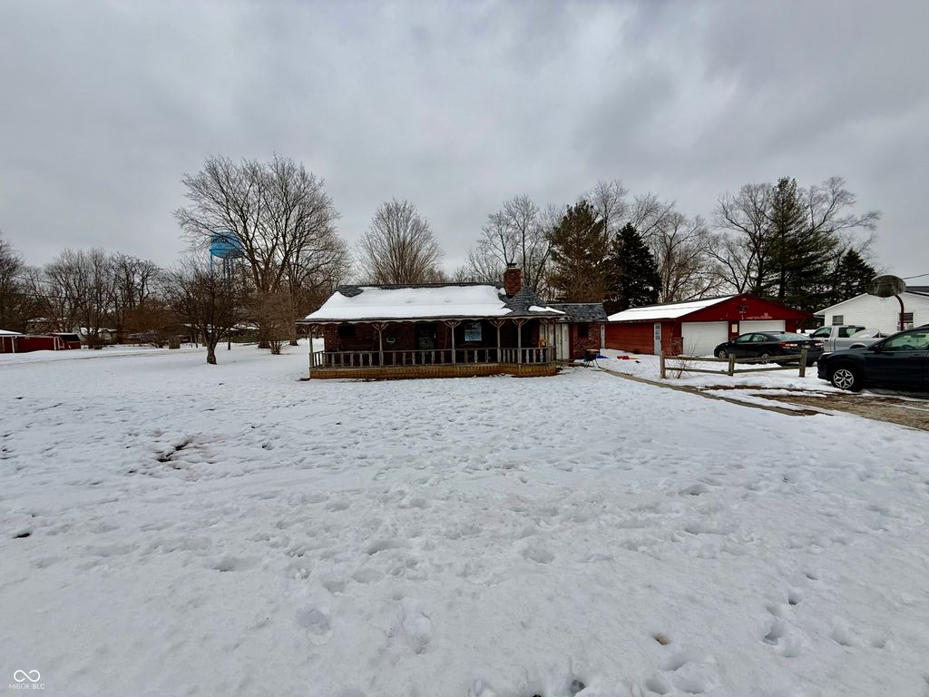 404 S 8th Street, Cayuga, IN 47928