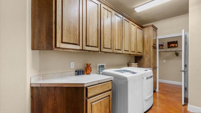 179 Silverado, New Braunfels, TX 78132