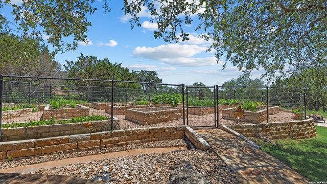 179 Silverado, New Braunfels, TX 78132