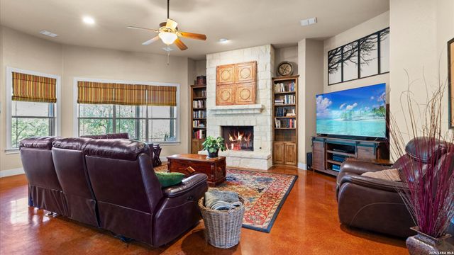 179 Silverado, New Braunfels, TX 78132