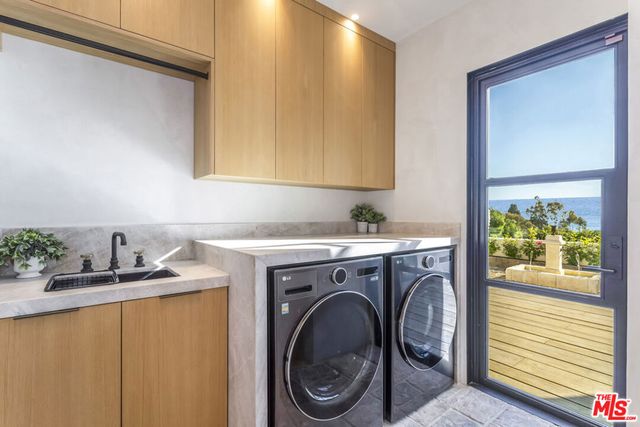 30125 Harvester Road, Malibu, CA 90265