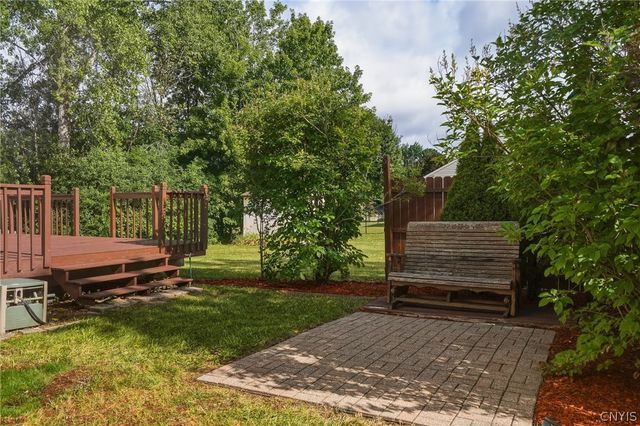 8167 Cicero Mills Road, Cicero, NY 13039