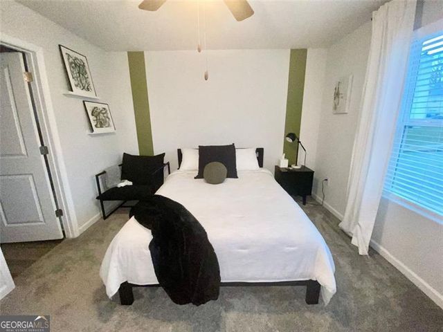 4680 PARKWAY Circle, Atlanta, GA 30349