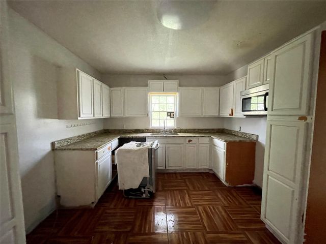 3250 N Clack Street, Abilene, TX 79601