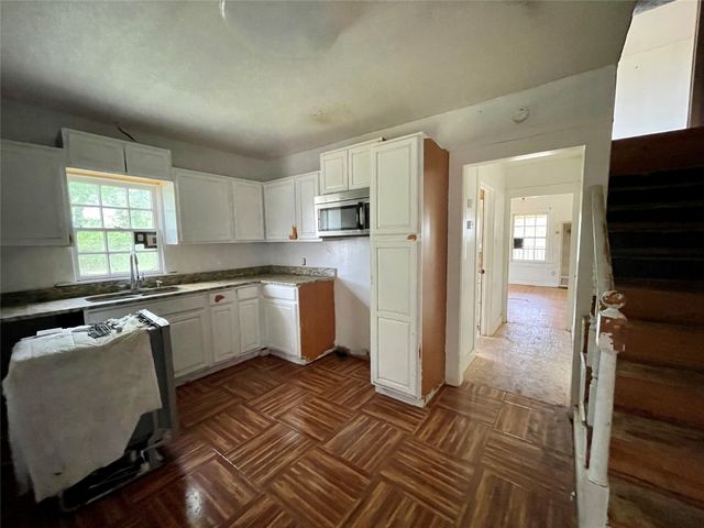 3250 N Clack Street, Abilene, TX 79601