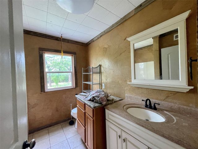 3250 N Clack Street, Abilene, TX 79601