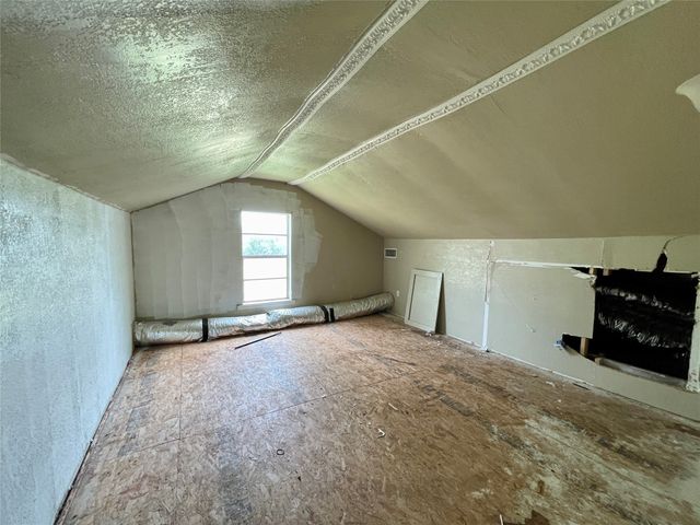 3250 N Clack Street, Abilene, TX 79601