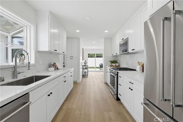 2515 E Orange Grove, Orange, CA 92867