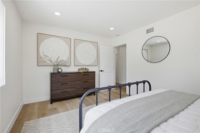 2515 E Orange Grove, Orange, CA 92867