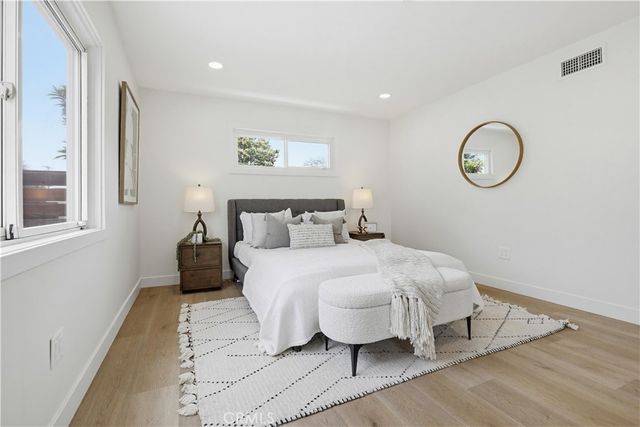 2515 E Orange Grove, Orange, CA 92867