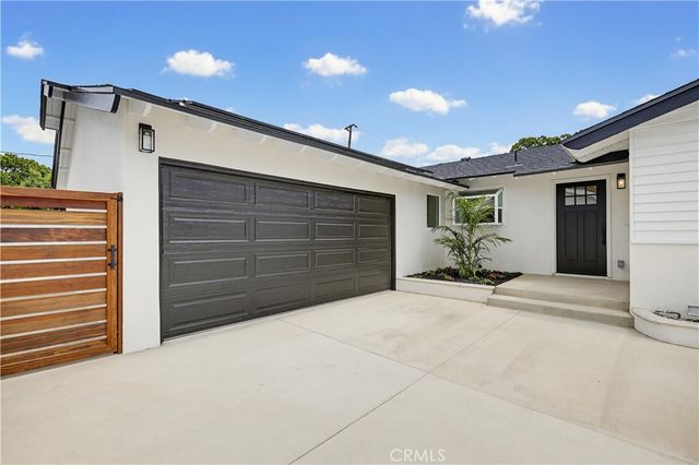 2515 E Orange Grove, Orange, CA 92867