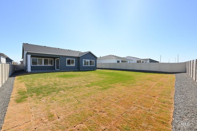 7025 W Alveo Dr, Eagle, ID 83616