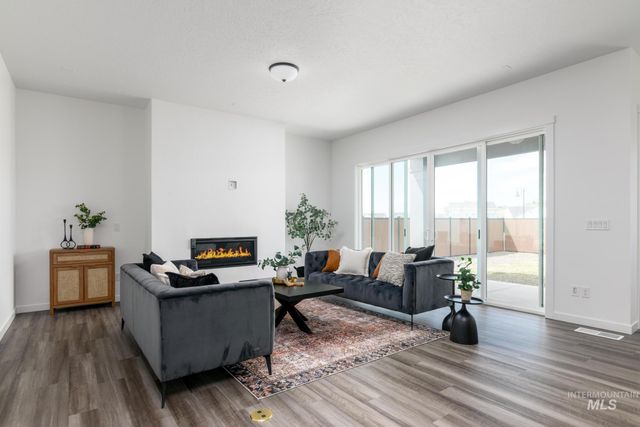 7025 W Alveo Dr, Eagle, ID 83616