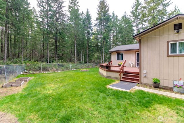 17103 NW Sunset Ridge Way NW, Seabeck, WA 98380