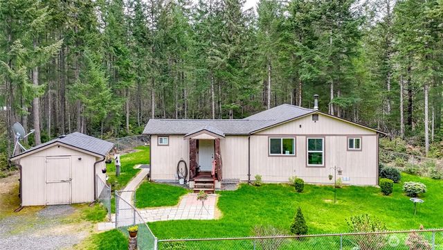 17103 NW Sunset Ridge Way NW, Seabeck, WA 98380