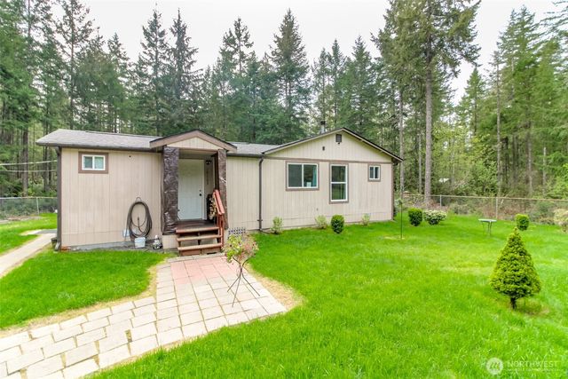 17103 NW Sunset Ridge Way NW, Seabeck, WA 98380