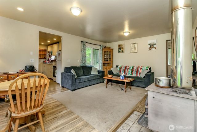 17103 NW Sunset Ridge Way NW, Seabeck, WA 98380