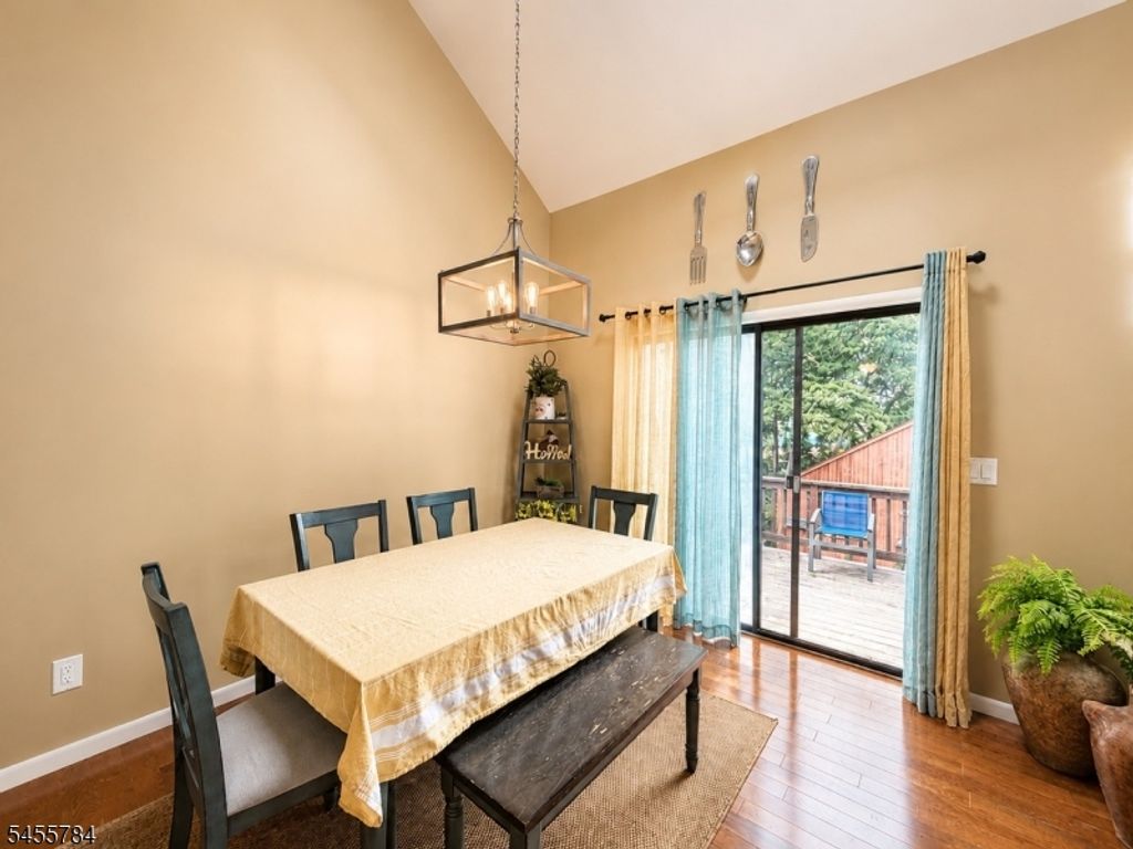 1 Port Royal Dr unit 2 2, Vernon Twp., NJ 07462 — photo 3